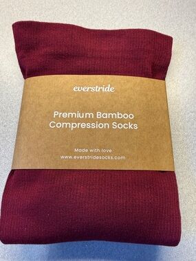 Everstride Premium Bamboo Compression Stockings 2x in Burgundy